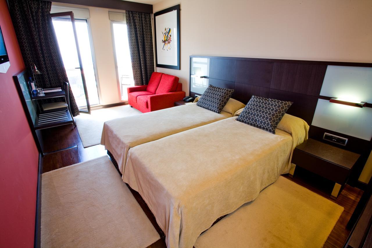 Royal Nayef Hotel Portonovo Værelse billede